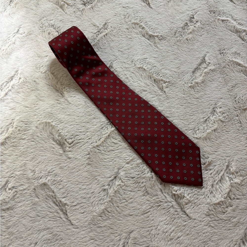 Christian Dior Men's Red Floral Silk Tie